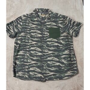 Roebuck & Co. Shirt Men Size XL Tiger Striped Green Button Up Military S/S EUC